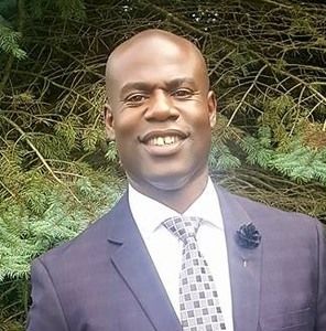 Meet your Posher, Deroy